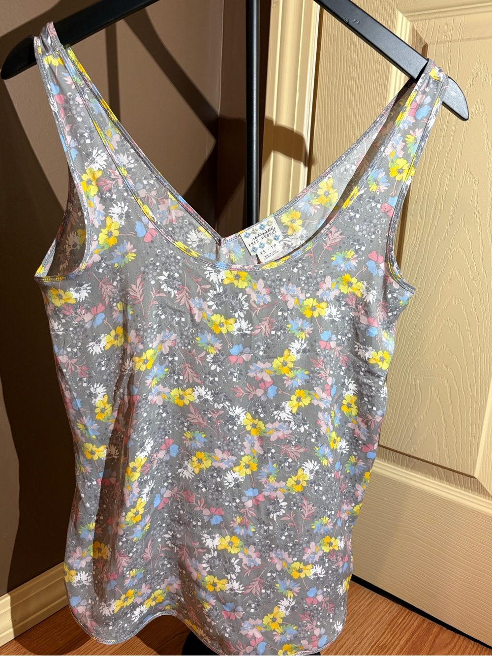 Free People Gray Floral Scoop Tank with Yellow & Pink Blooms - Picture 4 of 8